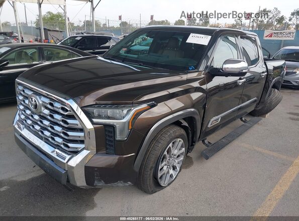 5TFMA5AB9NX011105 2022 TOYOTA TUNDRA Коричневый Передняя левая четверть