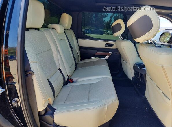 5TFMA5DB8NX016100 2022 TOYOTA TUNDRA Black Vista de los asientos traseros