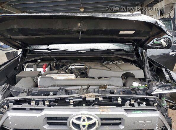 5TFMA5DB9NX021547 2022 TOYOTA TUNDRA Black Вид задньої частини салону
