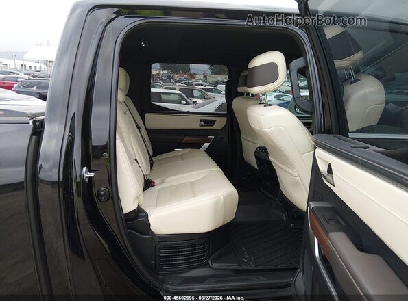 5TFMC5DBXPX028004 2023 TOYOTA TUNDRA HYBRID Black VIN sticker view