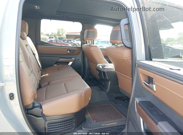 5TFMC5EC3RX008073 2024 TOYOTA TUNDRA HYBRID Gray VIN კოდის სტიკერის ხედი