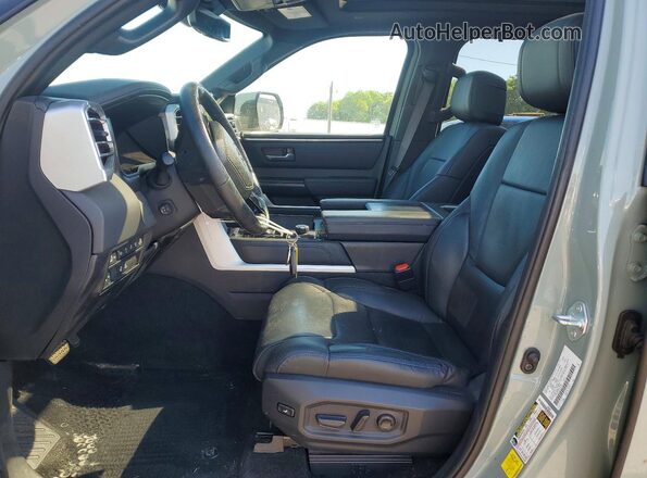 5TFNA5DB3RX162785 2024 TOYOTA TUNDRA Gray Widok wnętrza z przodu