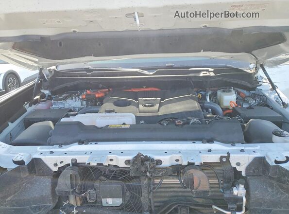 5TFPC5DBXTX127736 2026 TOYOTA TUNDRA White Rear interior view