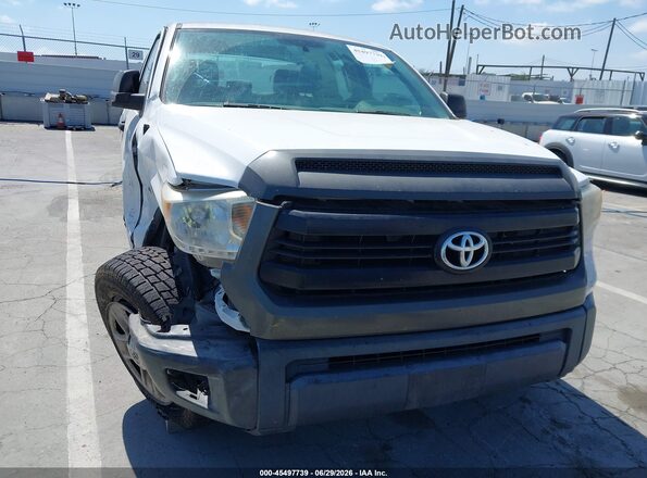 5TFRM5F12GX098104 2016 TOYOTA TUNDRA Белый Вид задней части салона