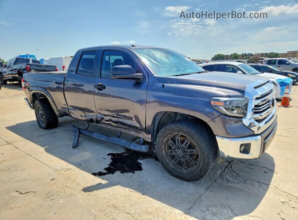 5TFRM5F13HX115901 2017 TOYOTA TUNDRA Серый Передняя правая четверть