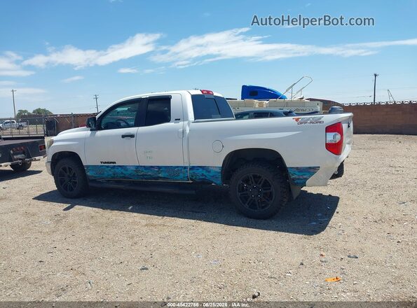 5TFRM5F16KX136197 2019 TOYOTA TUNDRA White Սալոնի 360 աստիճան տեսք