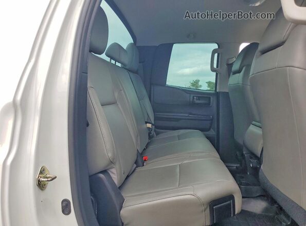 5TFRM5F18HX112993 2017 TOYOTA TUNDRA White 