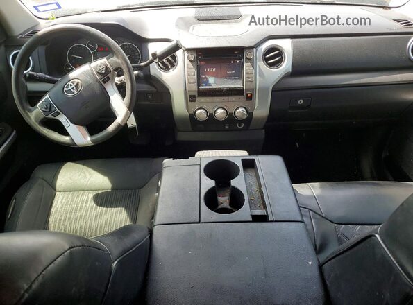 5TFRM5F18HX114811 2017 TOYOTA TUNDRA Silver წინა პანელის ხედი
