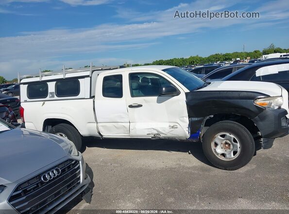 5TFRX5GN2HX086433 2017 TOYOTA TACOMA White Սալոնի հետևի տեսք