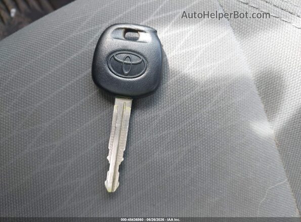 5TFRX5GN2JX105892 2018 TOYOTA TACOMA Серый Вид панели приборов