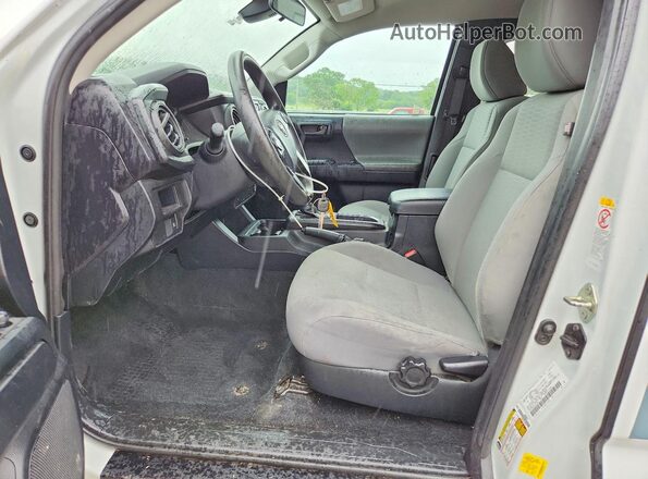 5TFRX5GN2KX144340 2019 TOYOTA TACOMA White Front interior view
