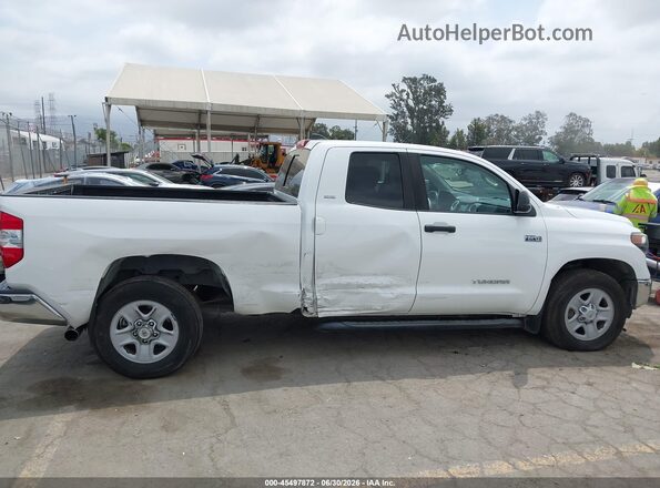 5TFRY5F13LX267657 2020 TOYOTA TUNDRA White Вид задньої частини салону