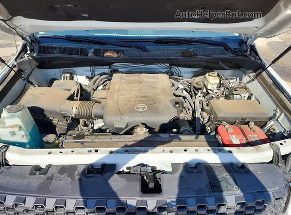 5TFRY5F19JX230335 2018 TOYOTA TUNDRA Белый Вид задней части салона