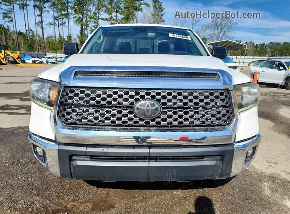 5TFRY5F19JX230335 2018 TOYOTA TUNDRA Белый Вид спереди