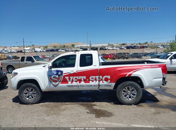 5TFSZ5AN0HX075113 2017 TOYOTA TACOMA White 