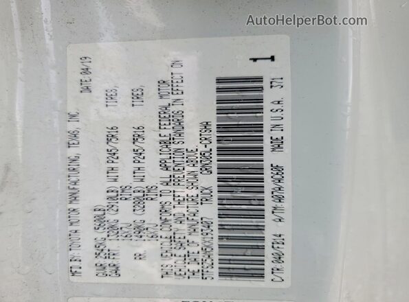 5TFSZ5AN5KX193407 2019 TOYOTA TACOMA White Widok komory silnika
