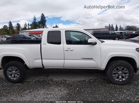 5TFSZ5AN6KX207394 2019 TOYOTA TACOMA Белый Панорамный вид салона 360°