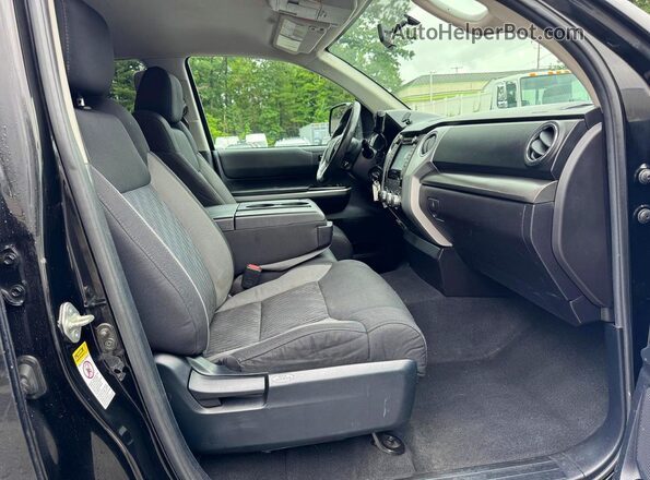 5TFUM5F13GX064263 2016 TOYOTA TUNDRA Черный Вид задних сидений