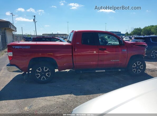 5TFUW5F10GX526093 2016 TOYOTA TUNDRA Red უკანა სალონის ხედი