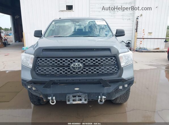 5TFUW5F18KX780336 2019 TOYOTA TUNDRA Gray Instrument cluster view