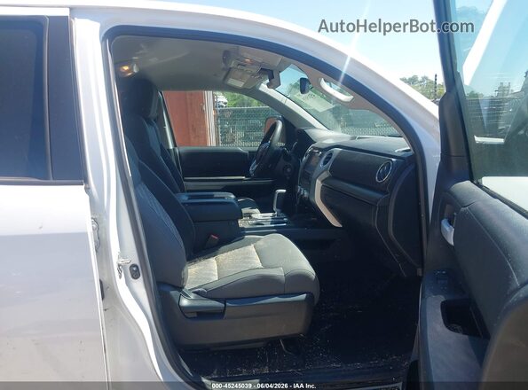 5TFUY5F10MX977403 2021 TOYOTA TUNDRA White 