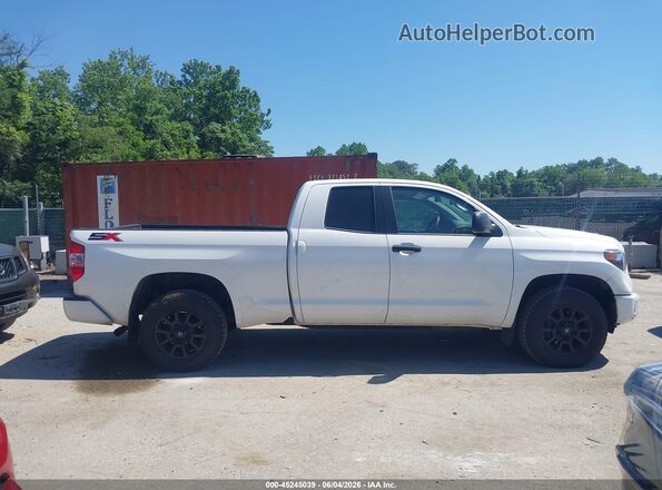 5TFUY5F10MX977403 2021 TOYOTA TUNDRA White 