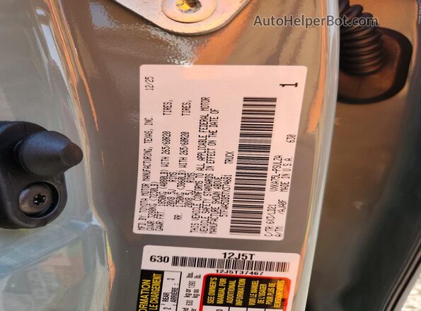 5TFWA5DB5TX374681 2026 TOYOTA TUNDRA Silver Vista del compartimento del motor