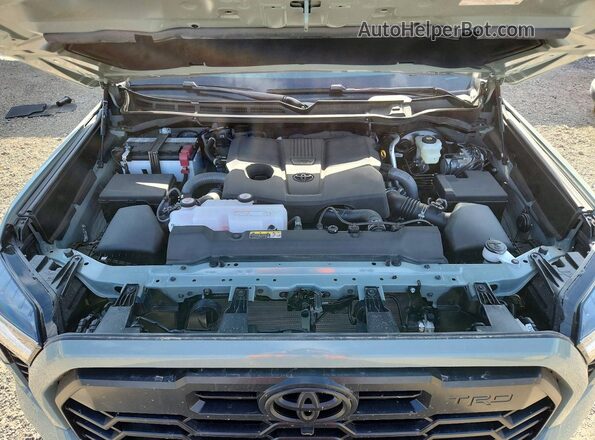 5TFWA5DB5TX374681 2026 TOYOTA TUNDRA Silver Vista interior trasera