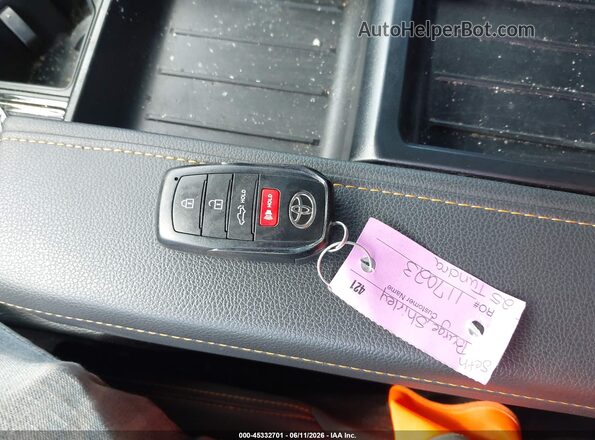 5TFWA5DB6SX281425 2025 TOYOTA TUNDRA Белый Вид панели приборов