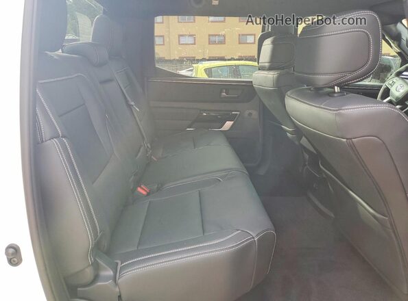 5TFWA5DBXTX352465 2026 TOYOTA TUNDRA White 