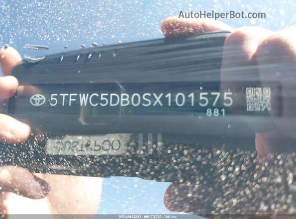 5TFWC5DB0SX101575 2025 TOYOTA TUNDRA HYBRID Silver Engine compartment view