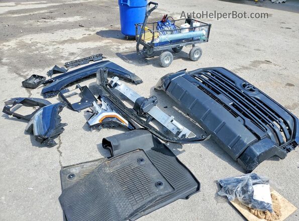 5TFWC5DB4TX115965 2026 TOYOTA TUNDRA Black Вид підкапотного простору