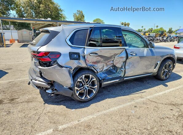 5UX13EU01T9319926 2026 BMW X5 Серый Задняя правая четверть