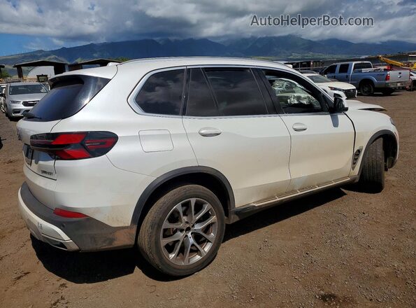 5UX13EU02R9U22622 2024 BMW X5 White უკანა მარჯვენა