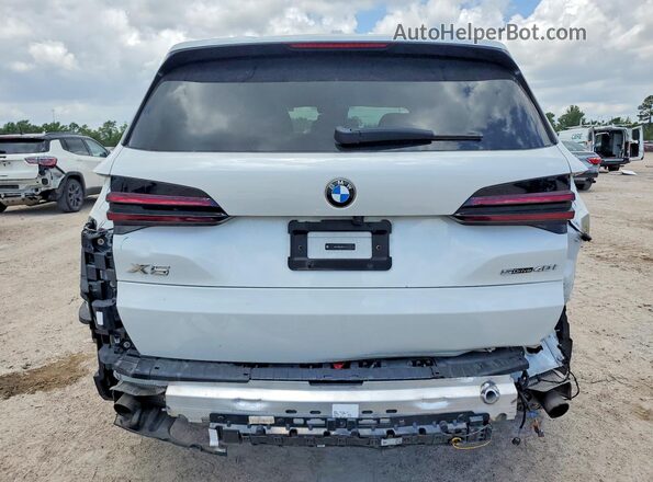 5UX13EU03R9V57978 2024 BMW X5 White Հետևի տեսք