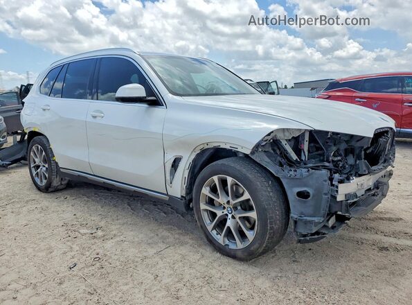 5UX13EU03R9V57978 2024 BMW X5 White Առջևի աջ