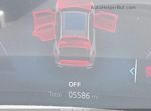 5UX13EU03T9264394 2026 BMW X5 Gray 