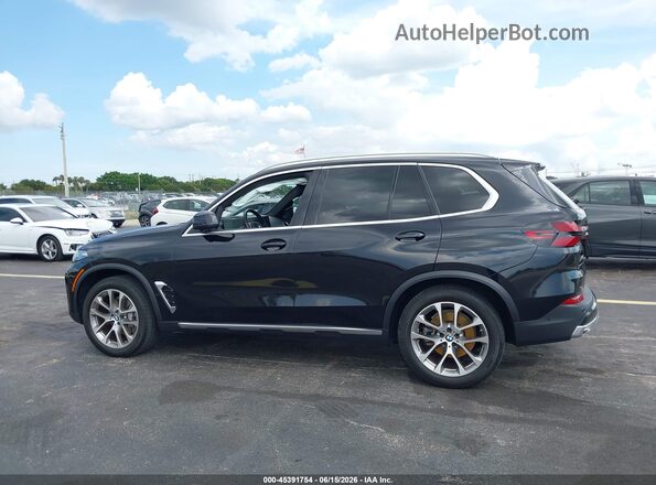 5UX13EU05S9Z16091 2025 BMW X5 Black 
