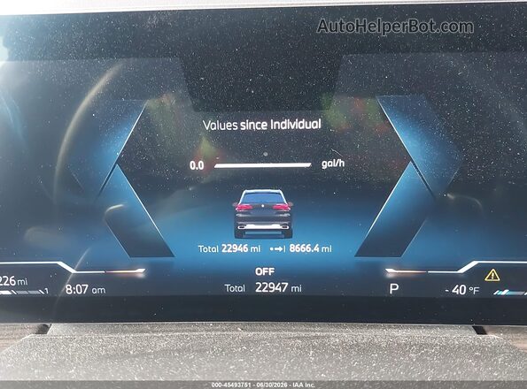 5UX13EU06S9X95572 2025 BMW X5 Black Widok tylnych siedzeń