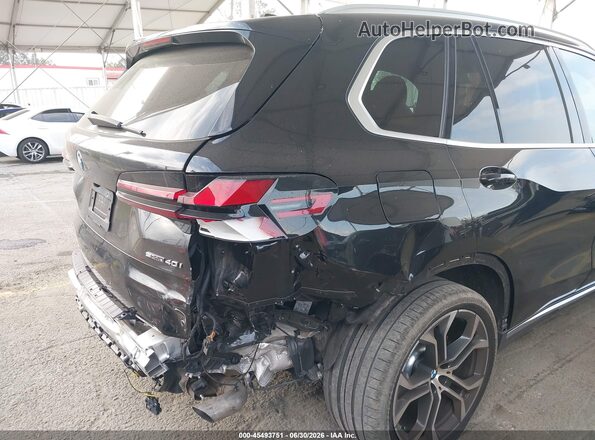 5UX13EU06S9X95572 2025 BMW X5 Black Widok z przodu