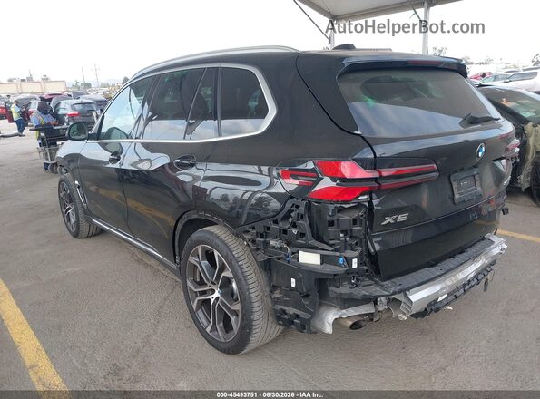 5UX13EU06S9X95572 2025 BMW X5 Black Tył lewy