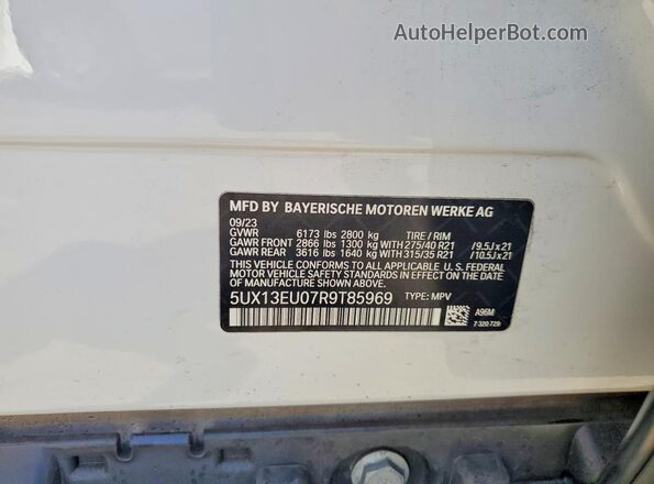 5UX13EU07R9T85969 2024 BMW X5 White 
