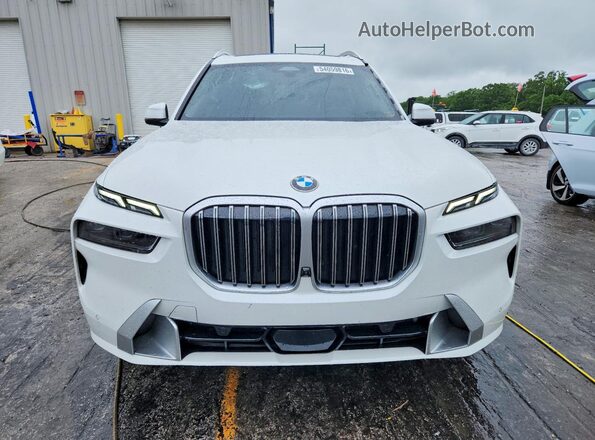 5UX23EM00P9R11019 2023 BMW X7 White Вид спереду