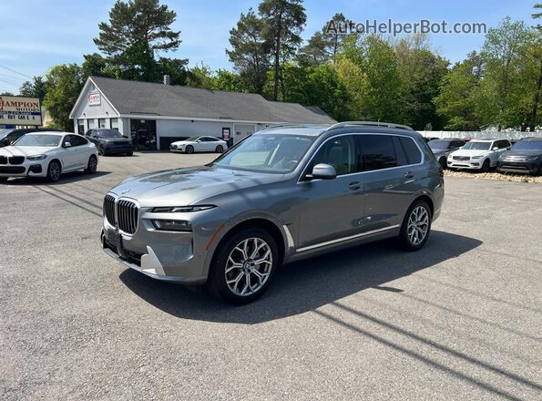 5UX23EM00R9S52720 2024 BMW X7 Gray 