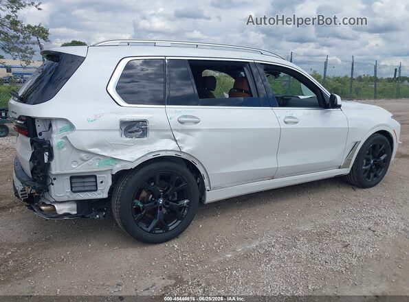 5UX23EM01P9R06766 2023 BMW X7 White Հետևի աջ