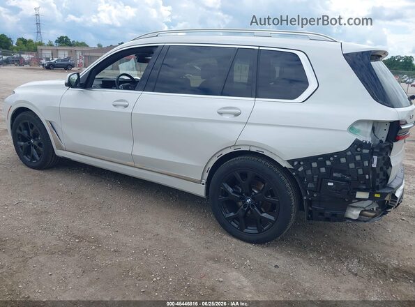 5UX23EM01P9R06766 2023 BMW X7 White Հետևի ձախ