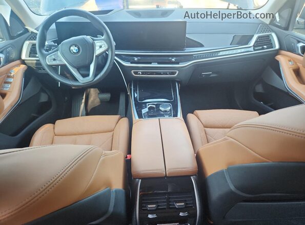 5UX23EM01R9S23713 2024 BMW X7 Black 