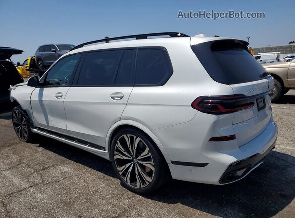 5UX23EM01S9Z34687 2025 BMW X7 Белый Задняя левая четверть