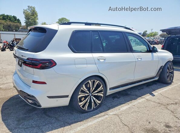 5UX23EM01S9Z34687 2025 BMW X7 Белый Задняя правая четверть