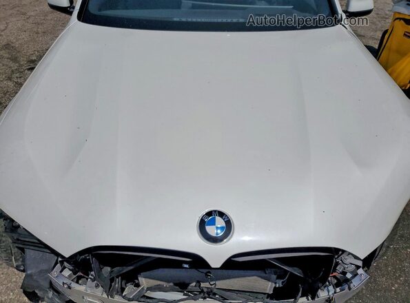 5UX23EM01S9Z34687 2025 BMW X7 Белый Вид подкапотного пространства